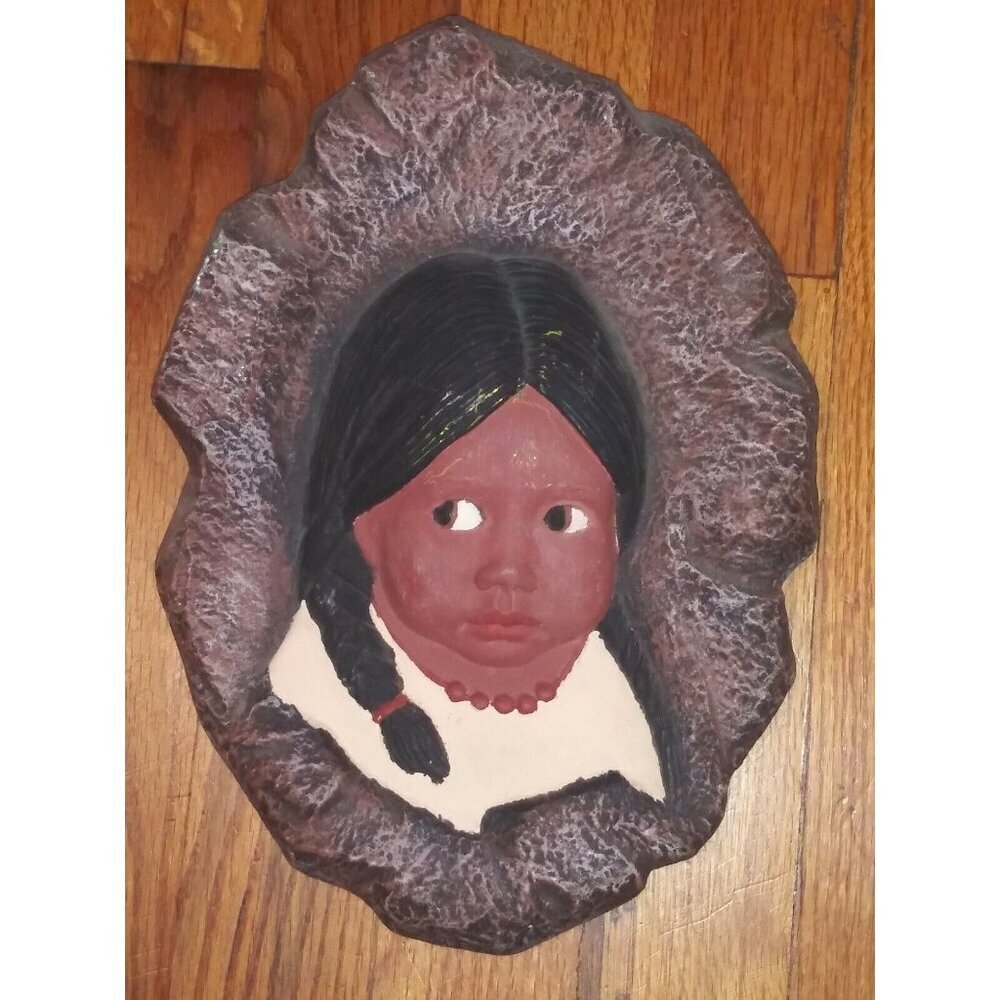 VTg non-Native American Girl wall hanging ?Sittre Ceramic Wall Hangings 10.5"